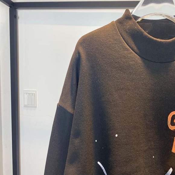 GALLERY DEPT Orange Letter Print Logo T-Shirt - Black Long Sleeve - Picture 12 of 16